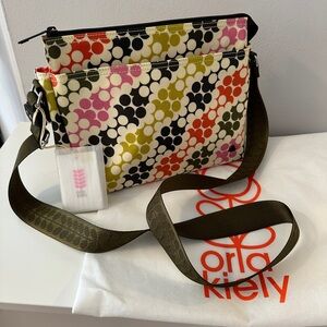 Orla Kiely Fielder Crossbody in Puzzle Flower